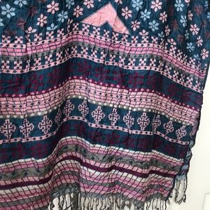 Beautiful reversible scarf